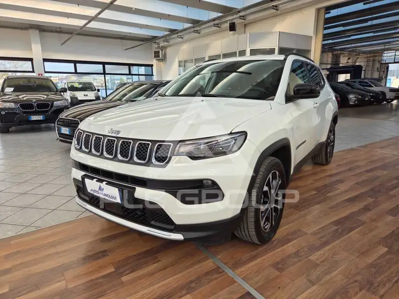 2023 Jeep COMPASS