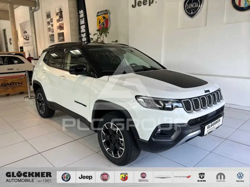 2023 Jeep COMPASS