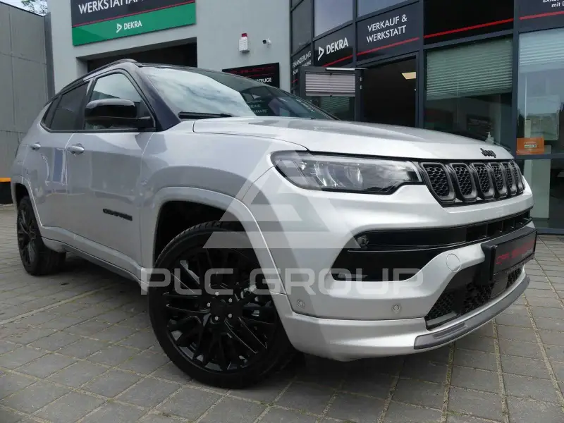 2023 Jeep COMPASS