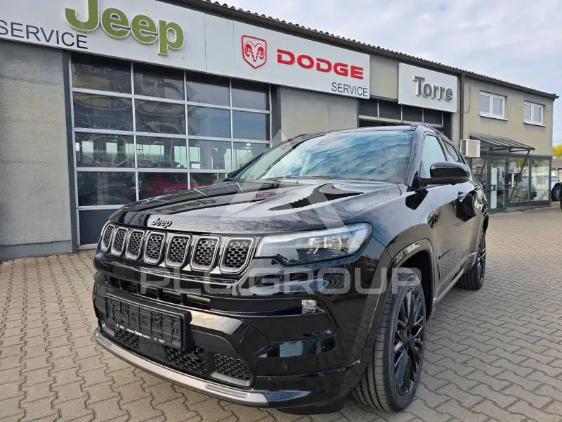 2023 Jeep COMPASS