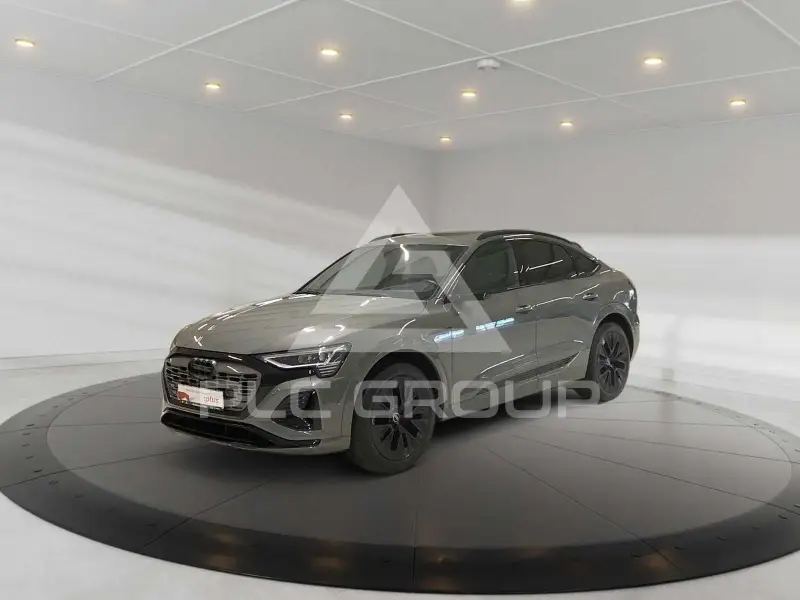 2023 Audi Q8