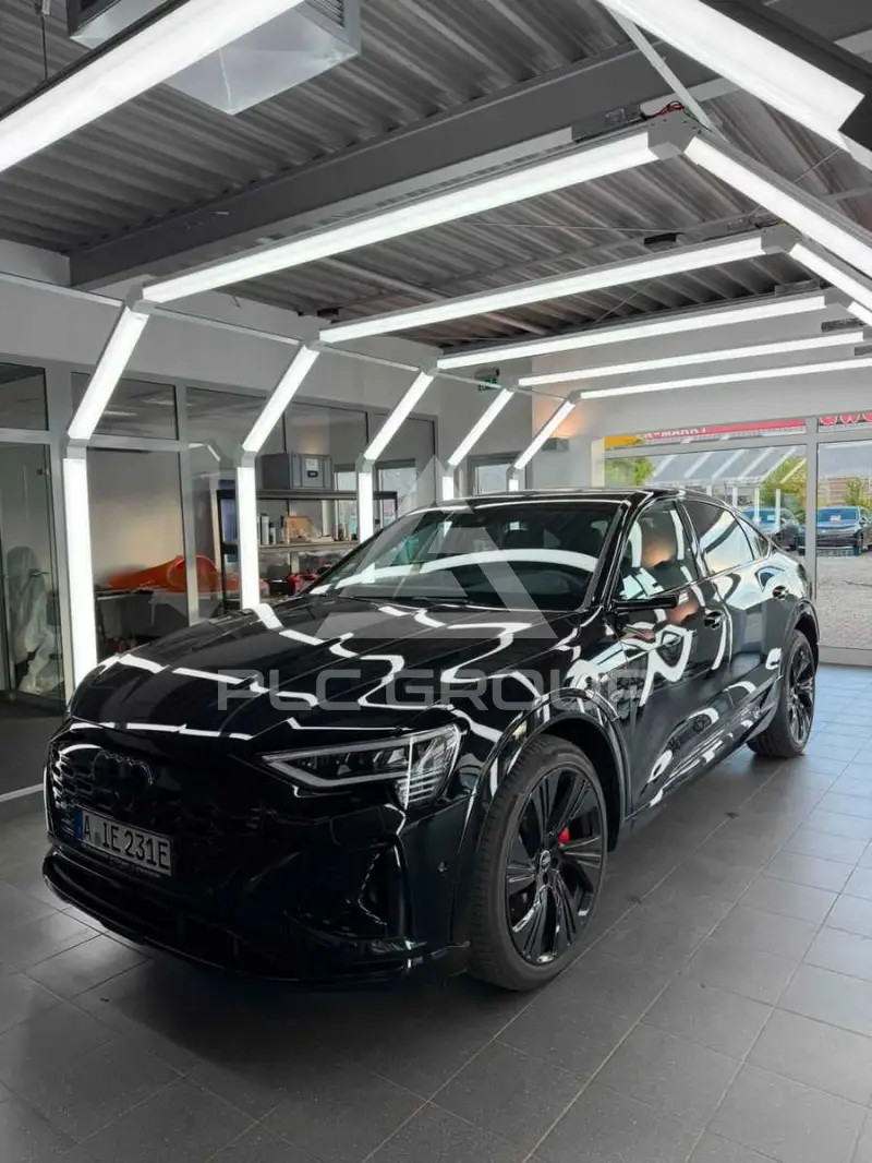 2023 Audi SQ8