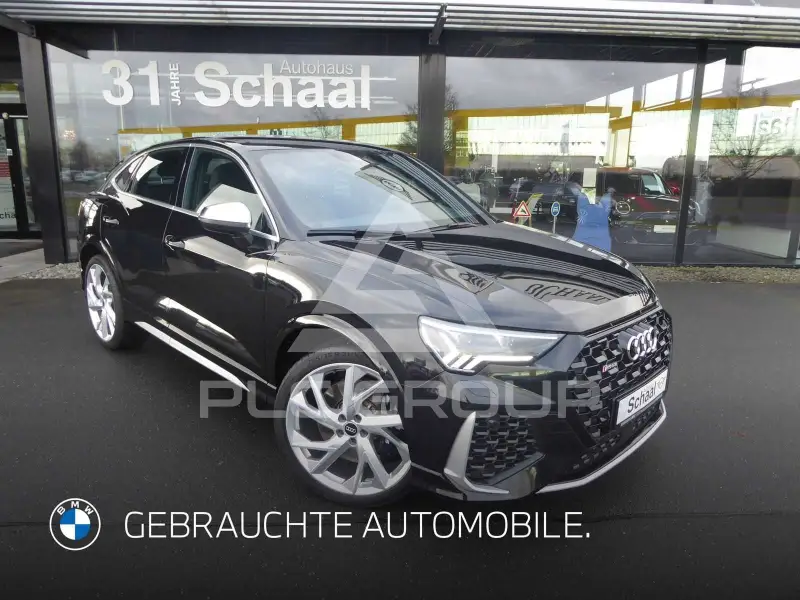 2023 Audi RSQ3