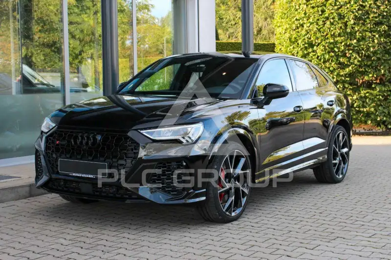 2023 Audi RSQ3