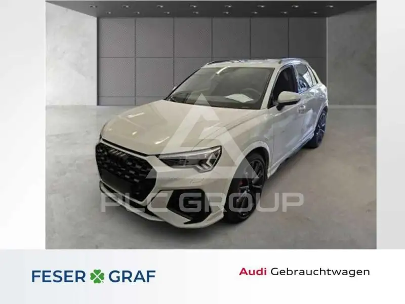 2023 Audi RSQ3