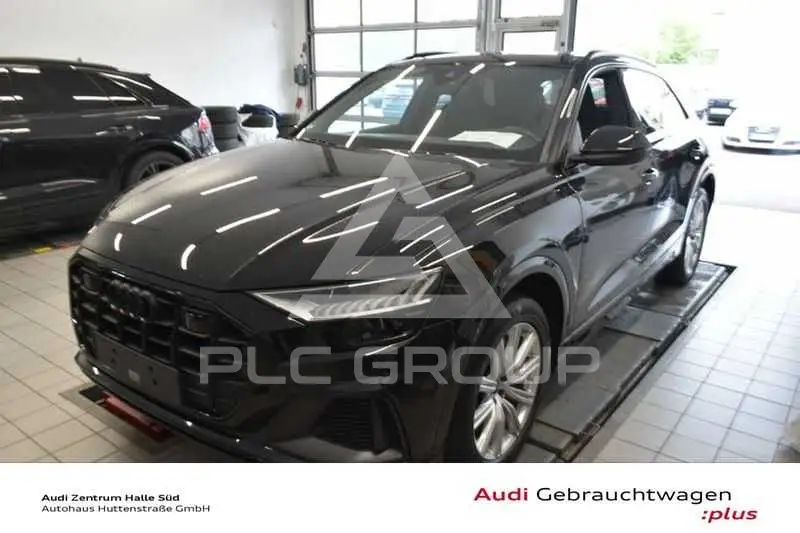 2023 Audi SQ8