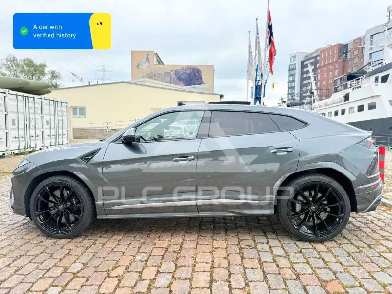 2023 Audi SQ8