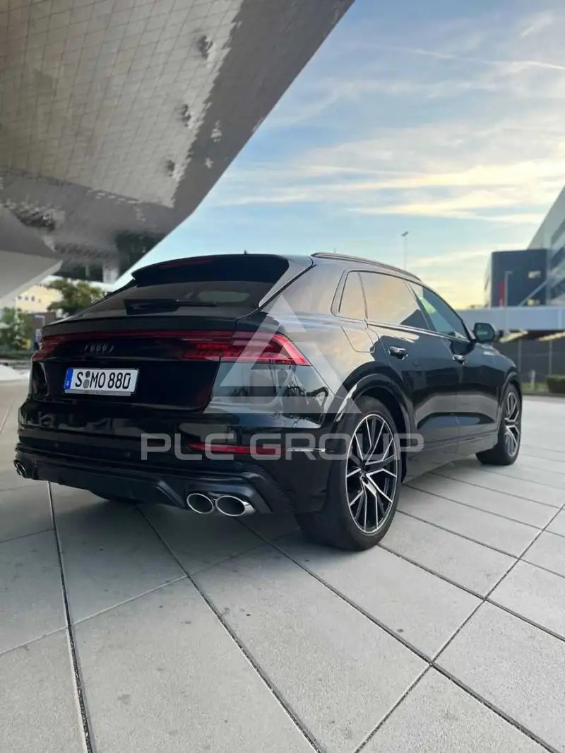2023 Audi SQ8