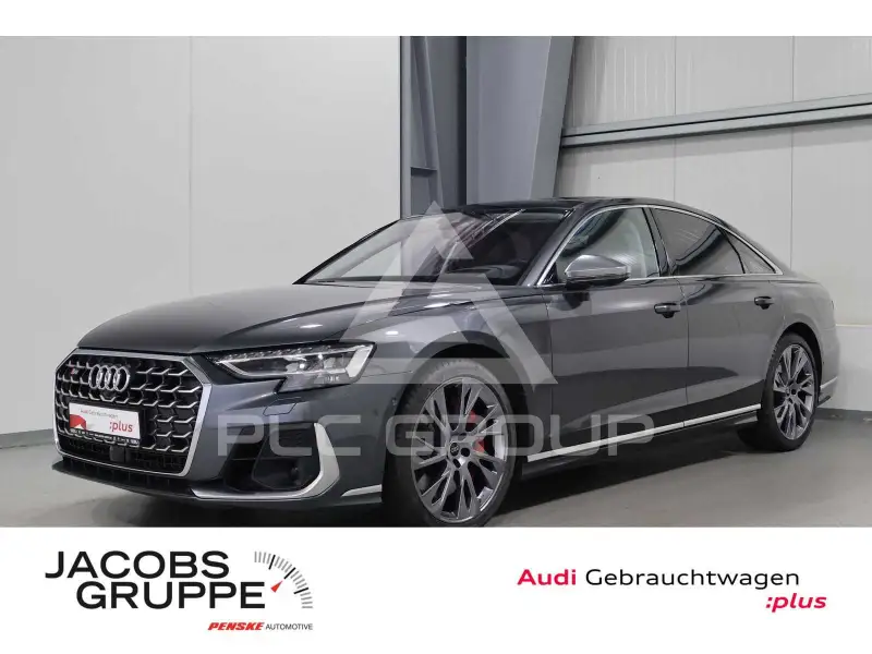 2023 Audi S8