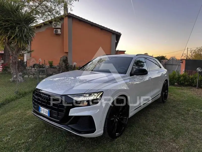 2023 Audi Q8