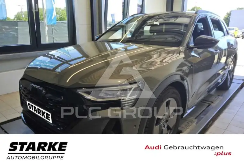 2023 Audi Q8