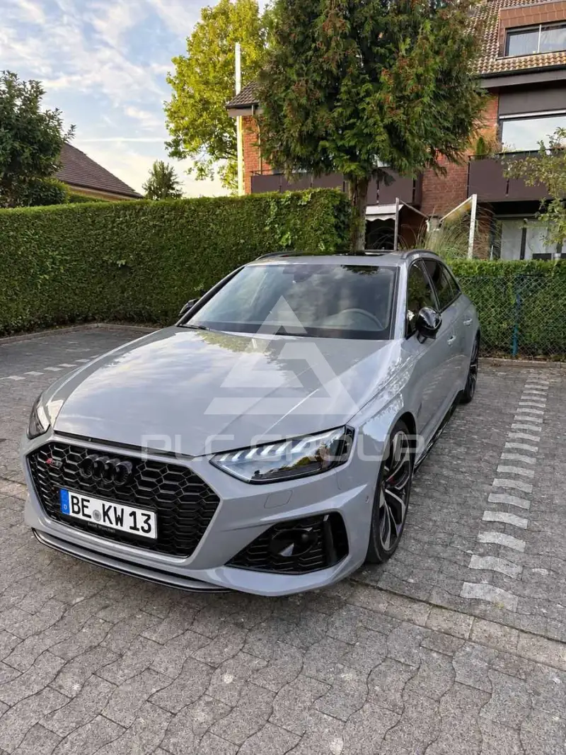 2023 Audi RS4