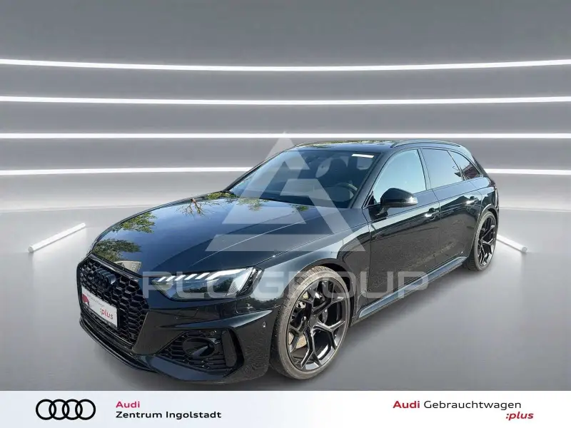 2023 Audi RS4