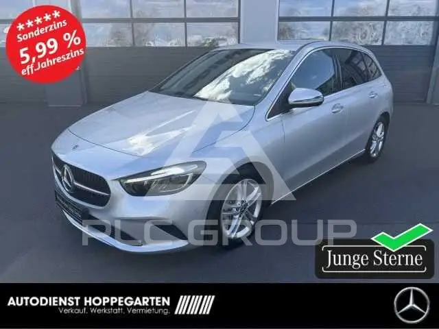 2023 Mercedes Benz B 200