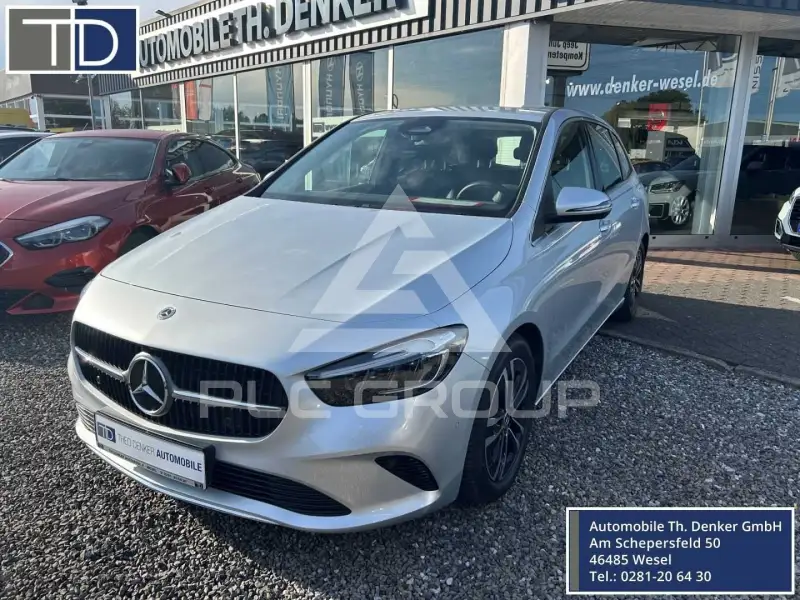 2023 Mercedes Benz B 200