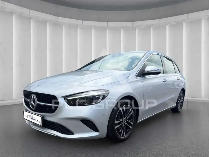 2023 Mercedes Benz B 200