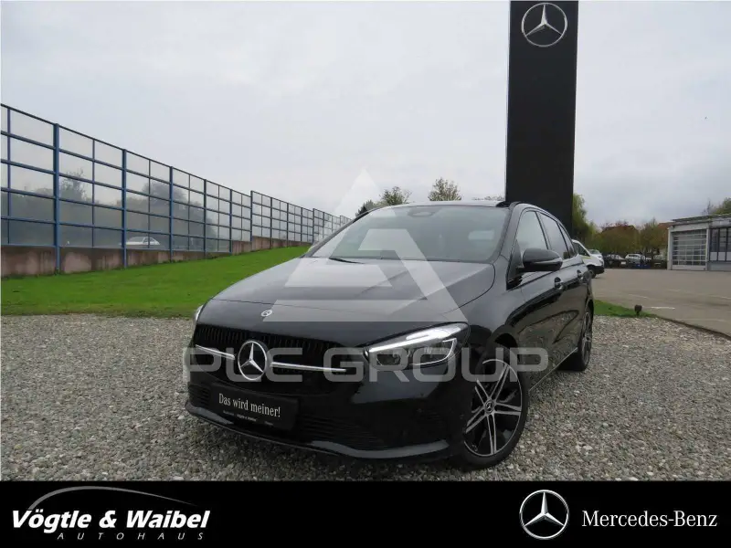 2023 Mercedes Benz B 200