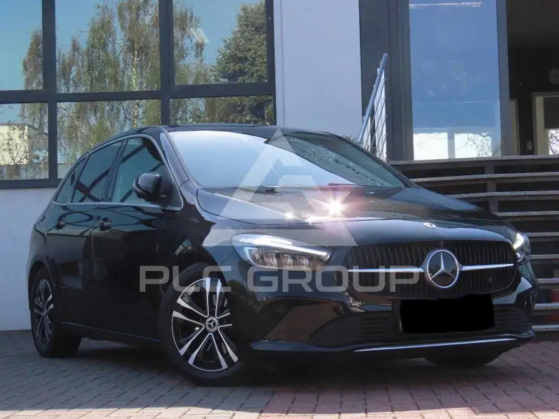 2023 Mercedes Benz B 200