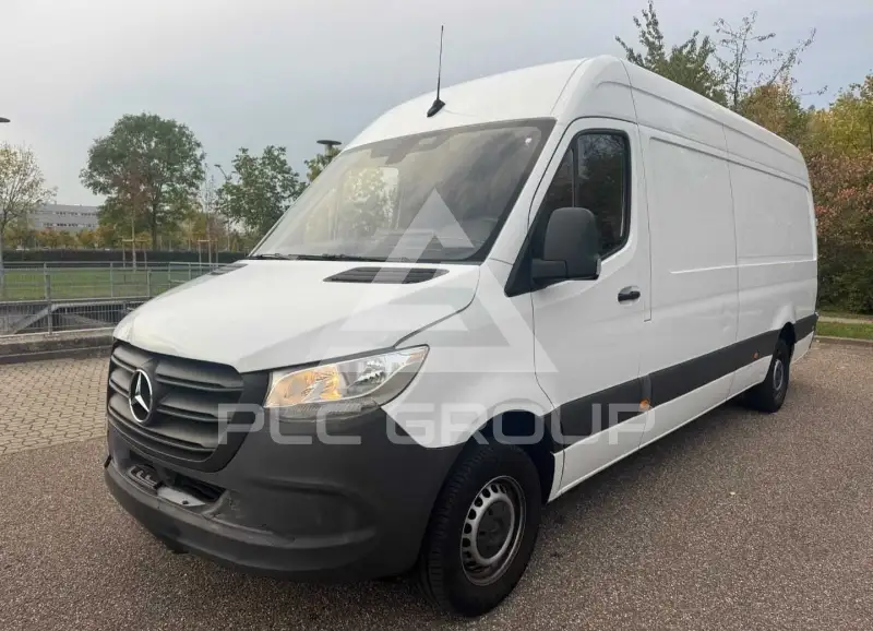 2023 Mercedes Benz Sprinter