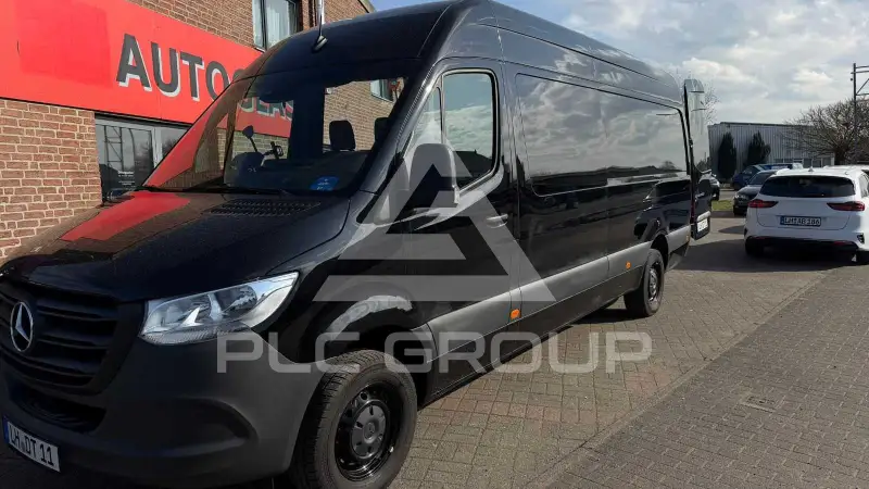 2023 Mercedes Benz Sprinter