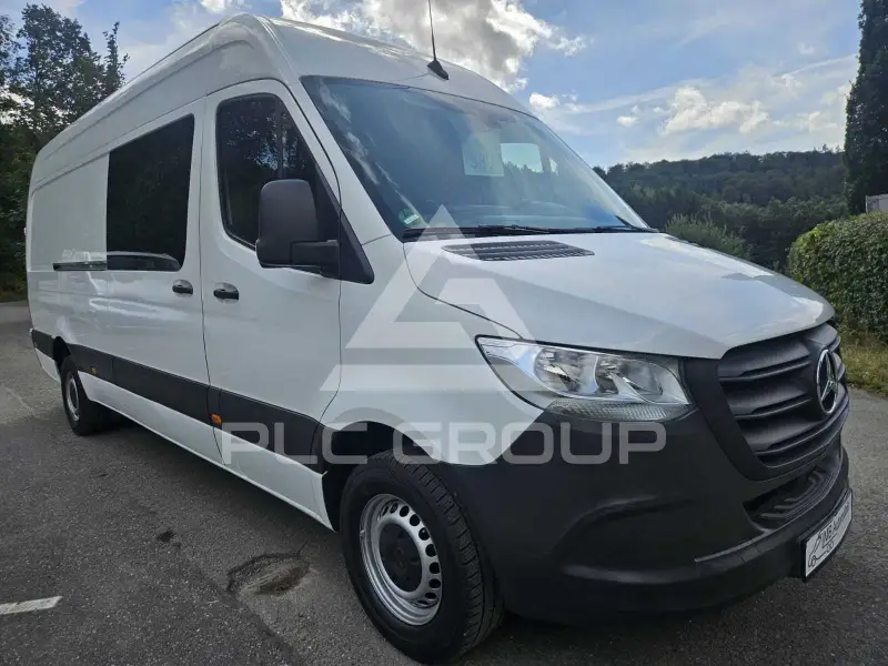 2023 Mercedes Benz Sprinter