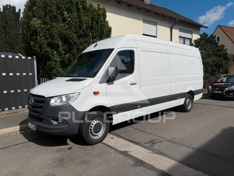 2023 Mercedes Benz Sprinter