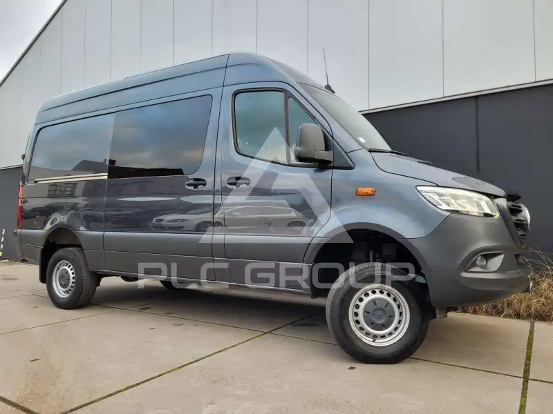 2023 Mercedes Benz Sprinter