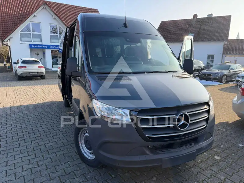 2023 Mercedes Benz Sprinter