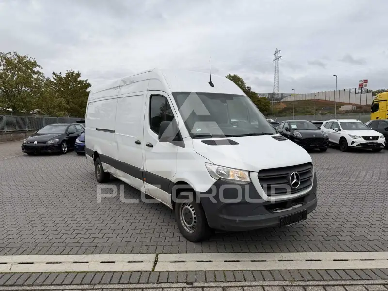 2023 Mercedes Benz Sprinter