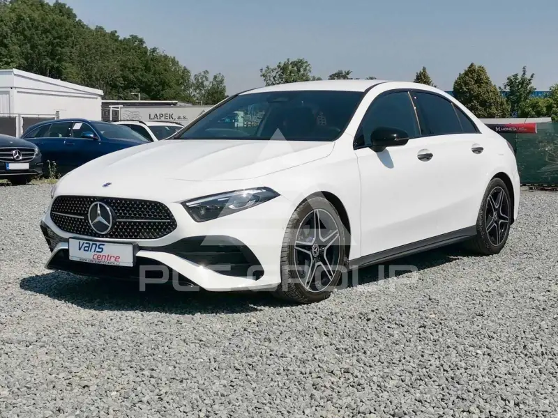 2023 Mercedes Benz A 180