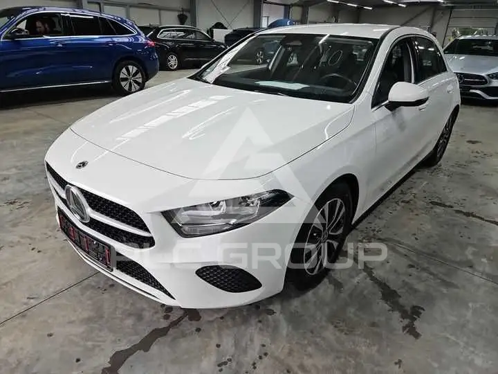2023 Mercedes Benz A 180