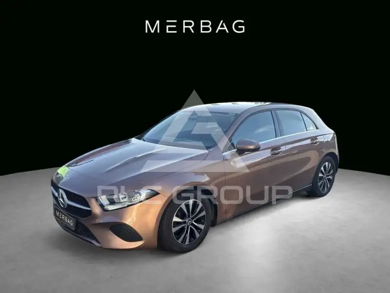 2023 Mercedes Benz A 180