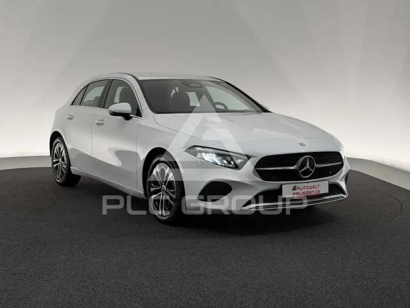 2023 Mercedes Benz A 180