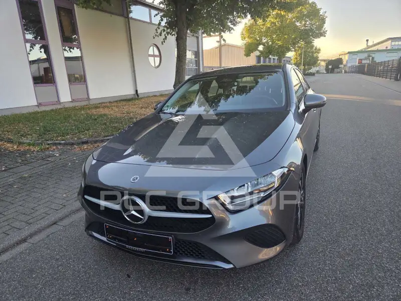 2023 Mercedes Benz A 200