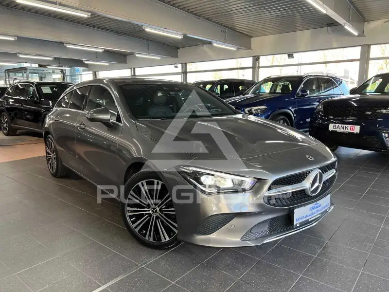 2023 Mercedes Benz CLA 200