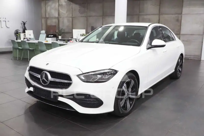 2023 Mercedes Benz C 300