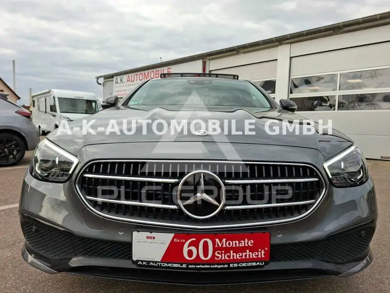 2023 Mercedes Benz E 400