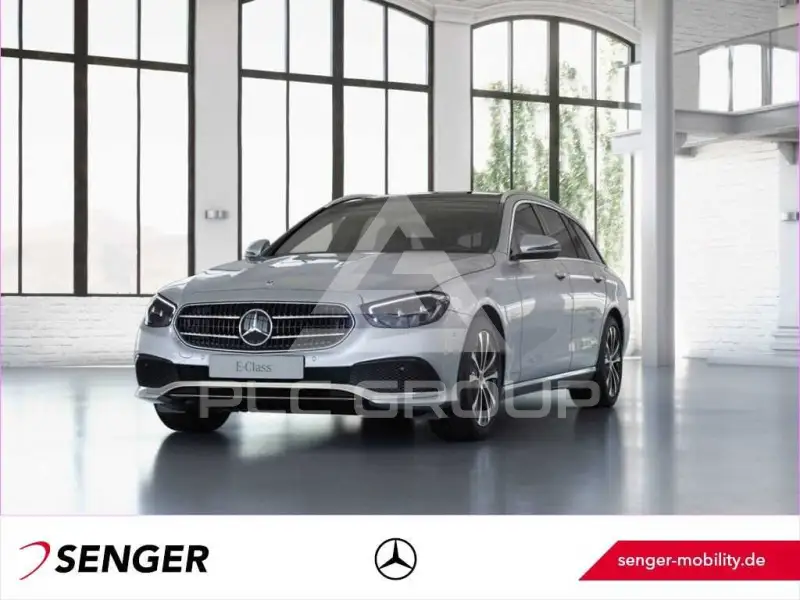 2023 Mercedes Benz E 300