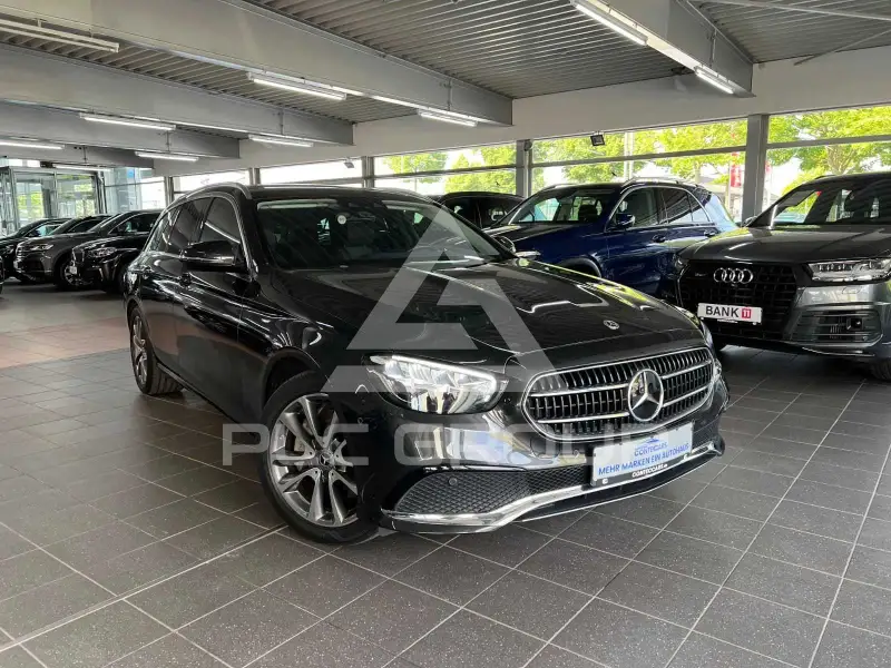 2023 Mercedes Benz E 300