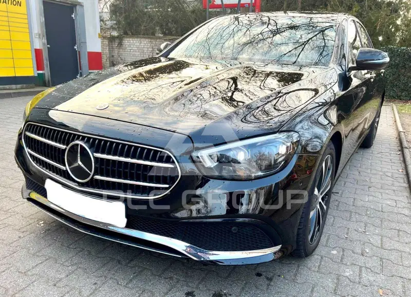 2023 Mercedes Benz E 300