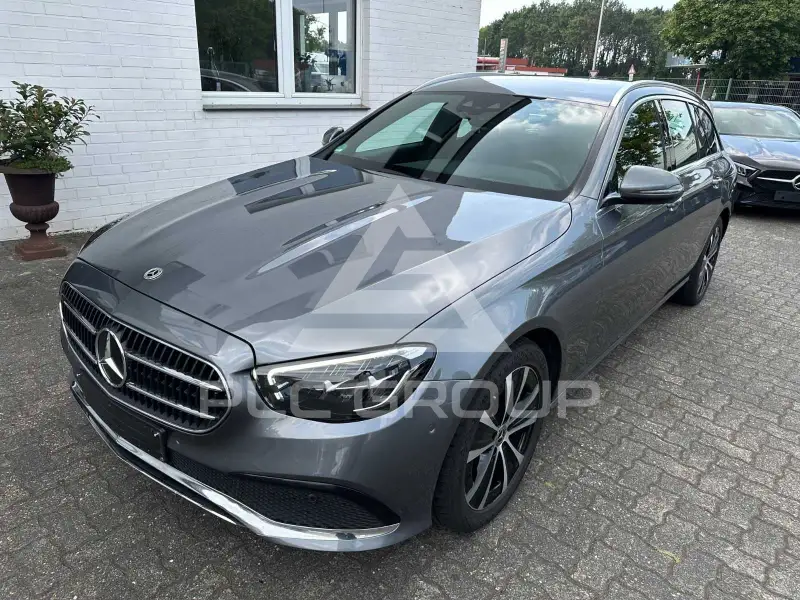 2023 Mercedes Benz E 300