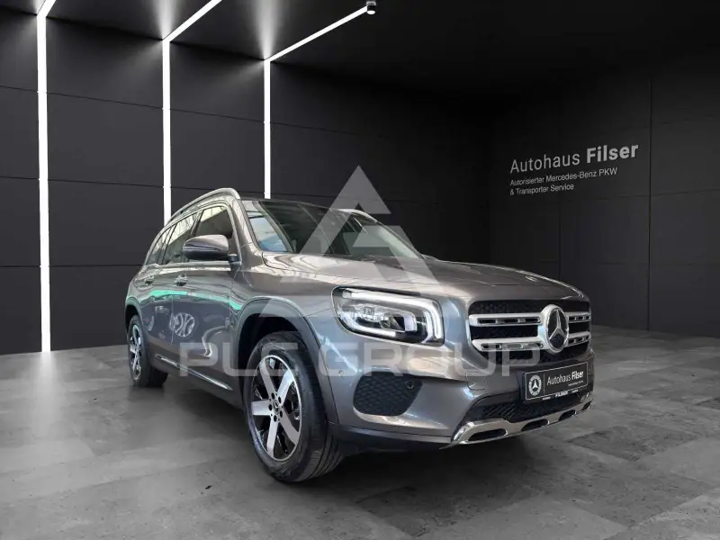 2023 Mercedes Benz GLB 250