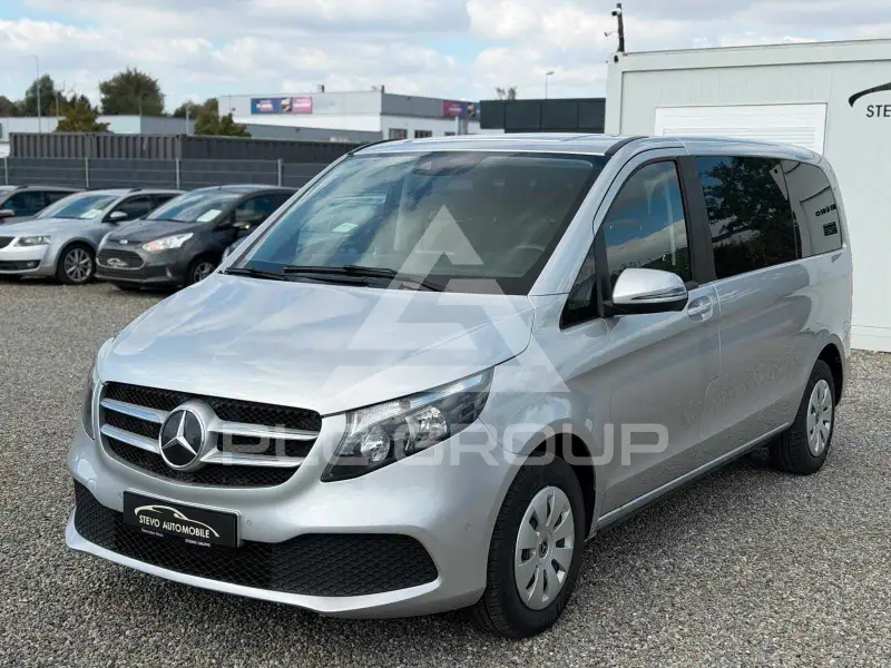 2023 Mercedes Benz 220