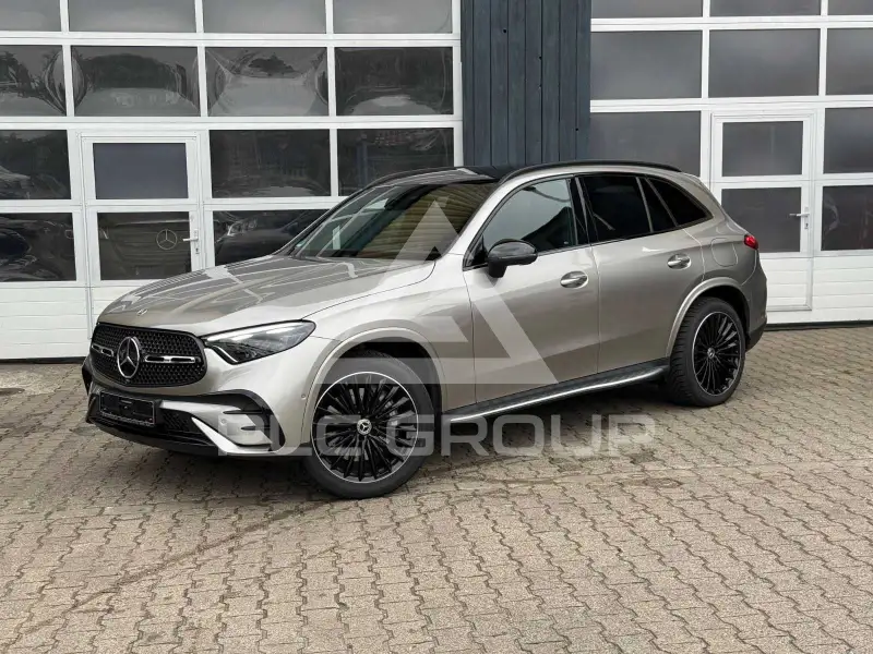 2023 Mercedes Benz GLC 300