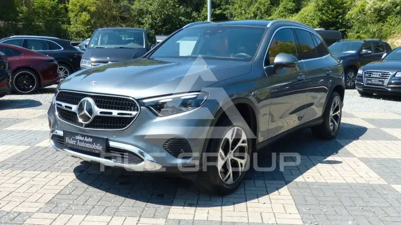 2023 Mercedes Benz GLC 300