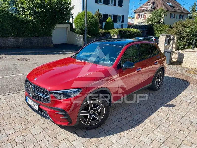 2023 Mercedes Benz GLC 300