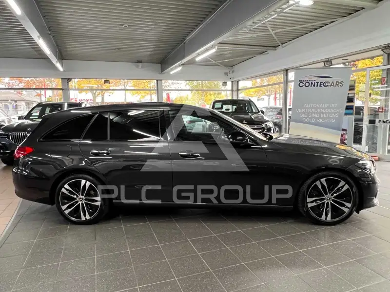 2023 Mercedes Benz C 220