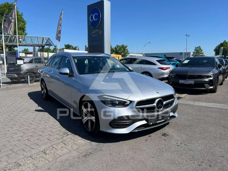 2023 Mercedes Benz C 220