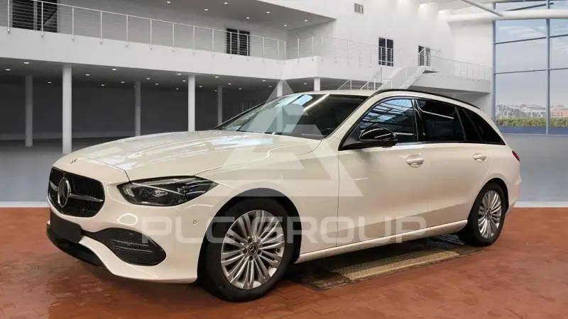 2023 Mercedes Benz C 220
