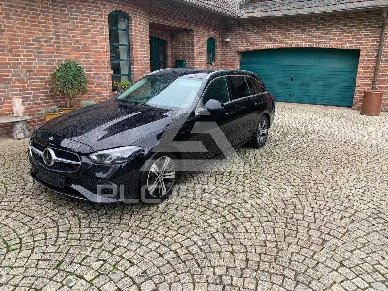 2023 Mercedes Benz C 220